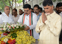 Politicians at AVS Death Funeral